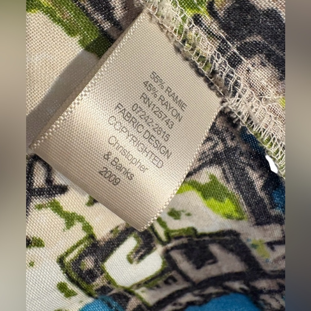 Christopher & Banks Beige Artistic Patterned Top Size Large - Picture 7 of 8